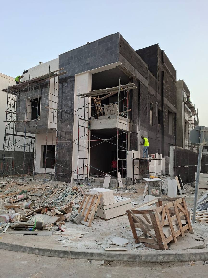 Signs a building needs structural inspection UAE